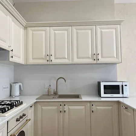 Apartment Near The Sea