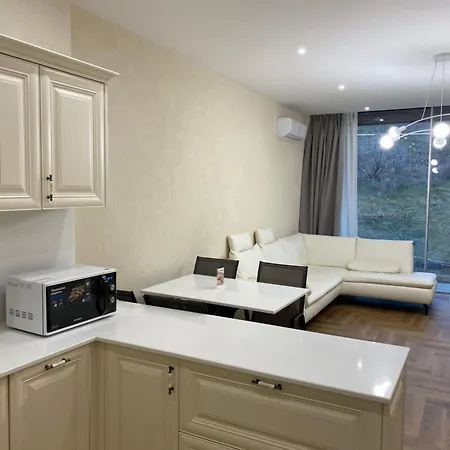 Apartment Near The Sea *