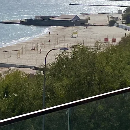 Apartment Near The Sea Odesa